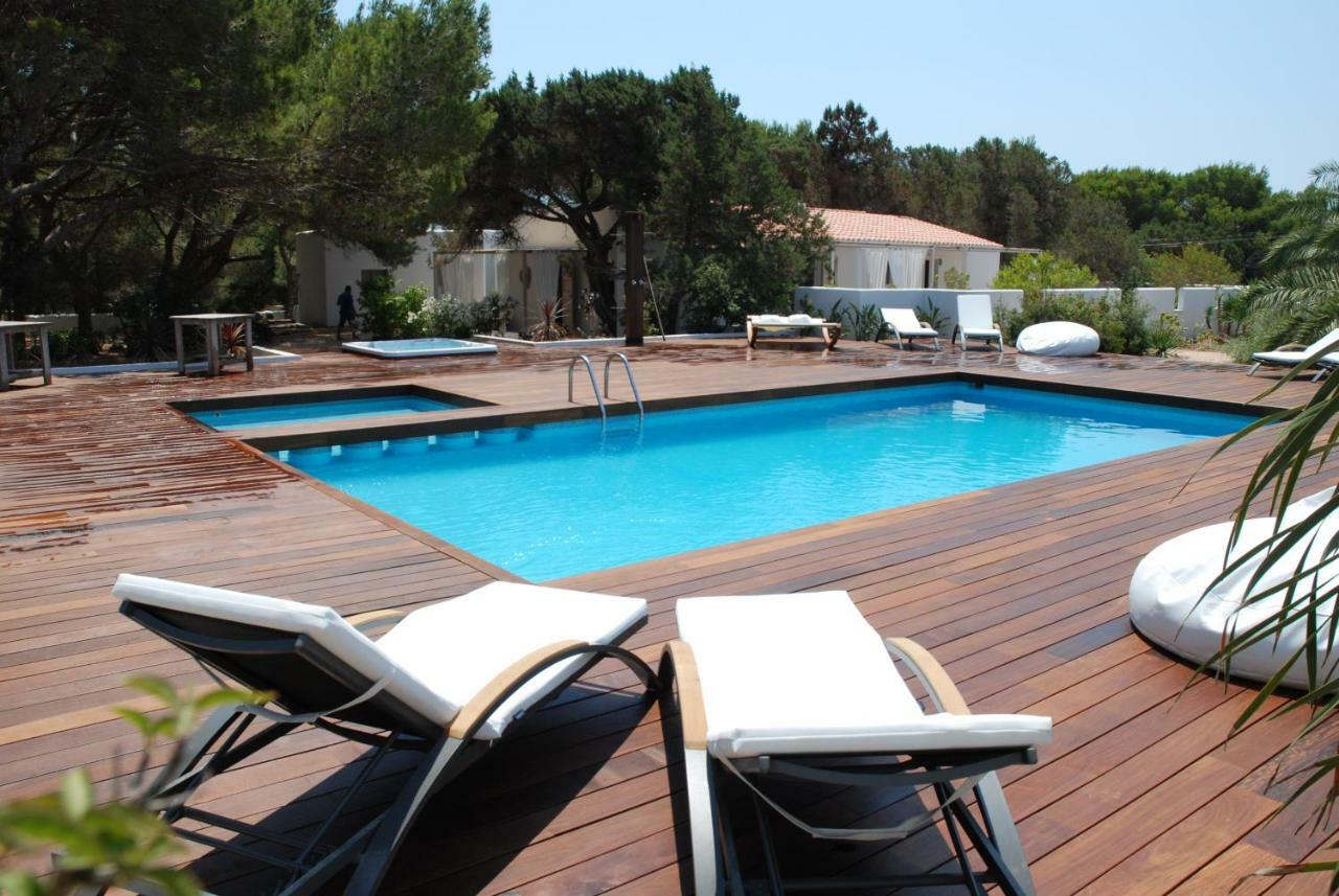 La Hacienda Aparthotel Sant Ferran de Ses Roques Exterior photo